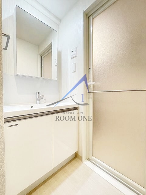 洗面設備　洗面台です。