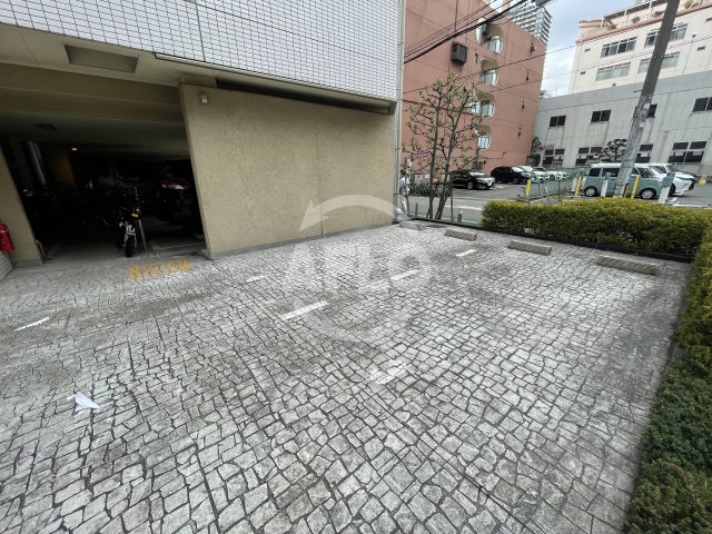 駐車場　アーデンタワー北堀江　駐車場