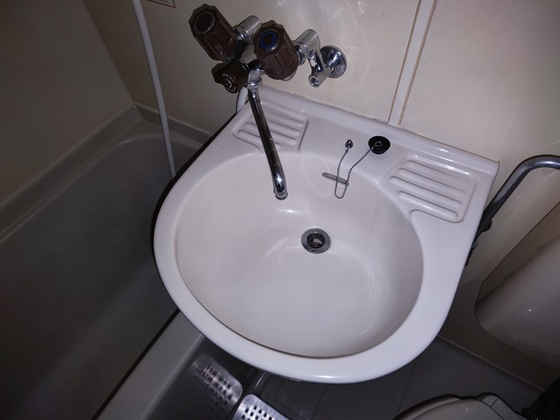 洗面設備　※別部屋の写真です