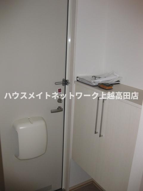 玄関　玄関