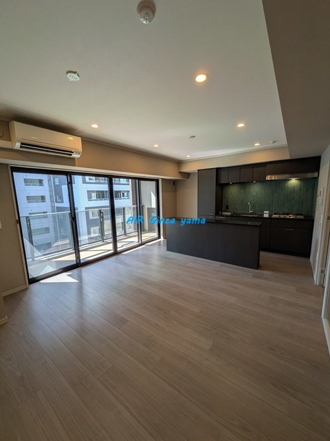 居室・リビング　明るいお部屋