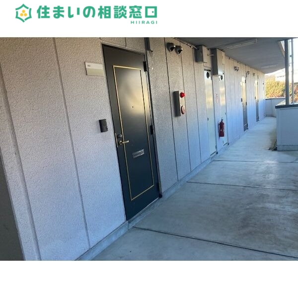玄関　同型