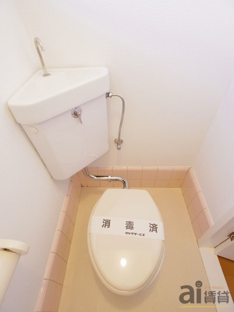 トイレ　※同仕様写真です