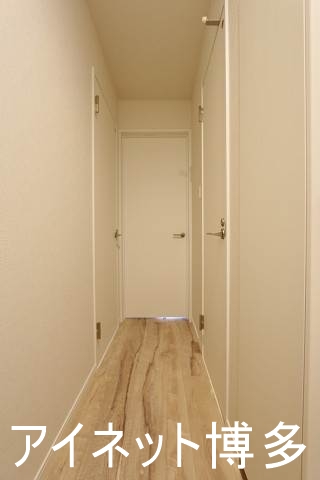 玄関　明るい玄関でお出迎え