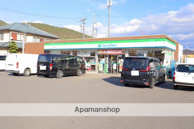 コンビニ　ファミリーマート岐阜長良公園前店（コンビニ）まで2793m
