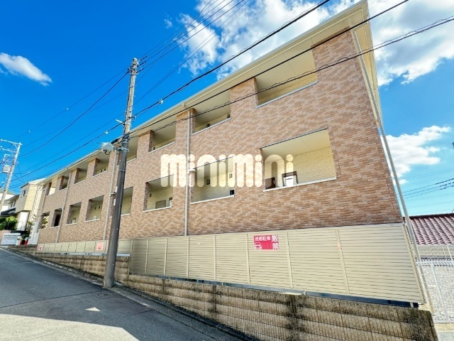 建物外観　閑静な住宅街にあります