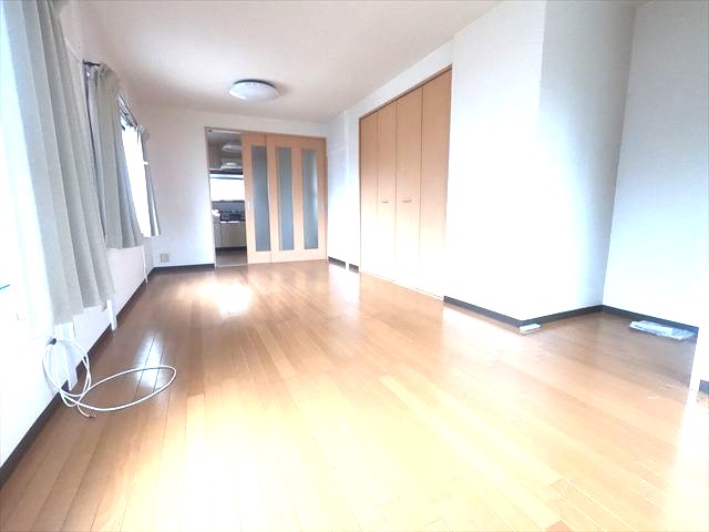 その他部屋・スペース　ゆったりとした洋室