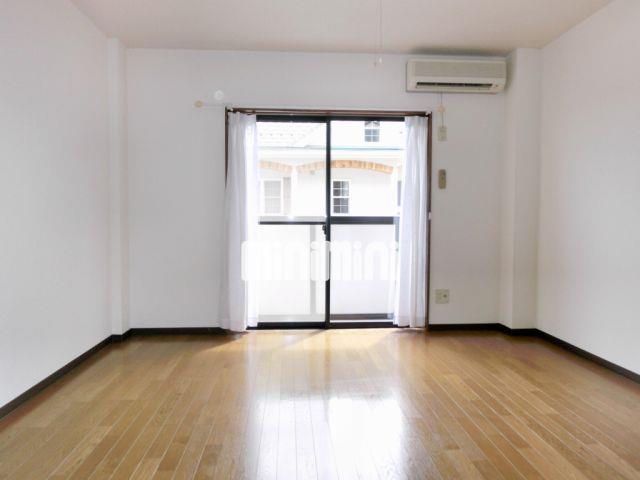 眺望　エアコン完備の快適なお部屋。