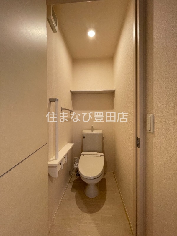トイレ　同型タイプ
