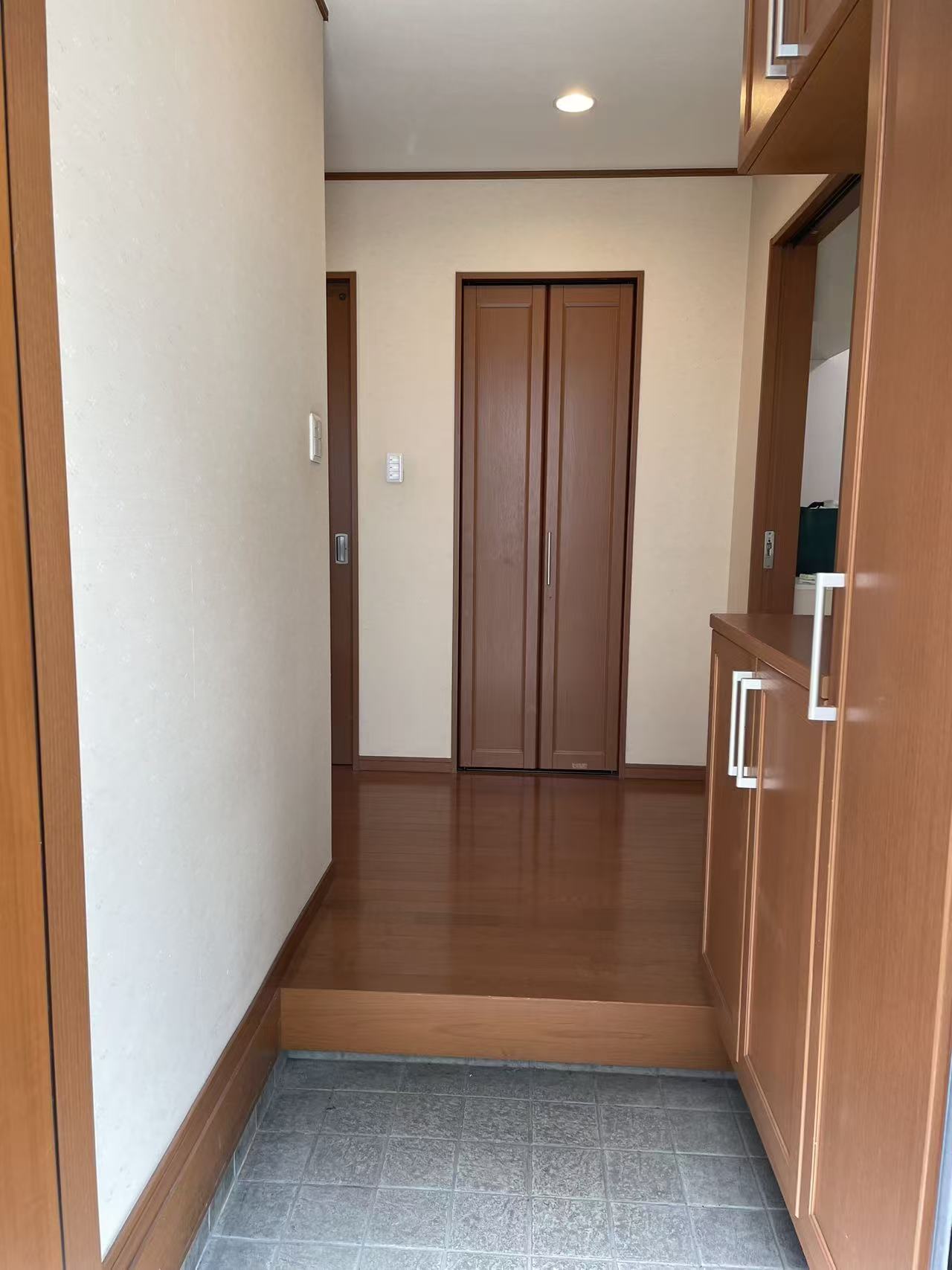 タディアコートの玄関写真