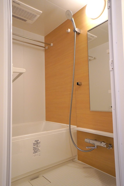バス・シャワールーム　※写真は同タイプ住戸です。