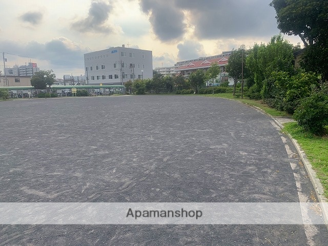 公園　浦島公園（公園）まで819m