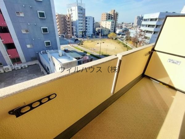 バルコニー　日当たり良好！