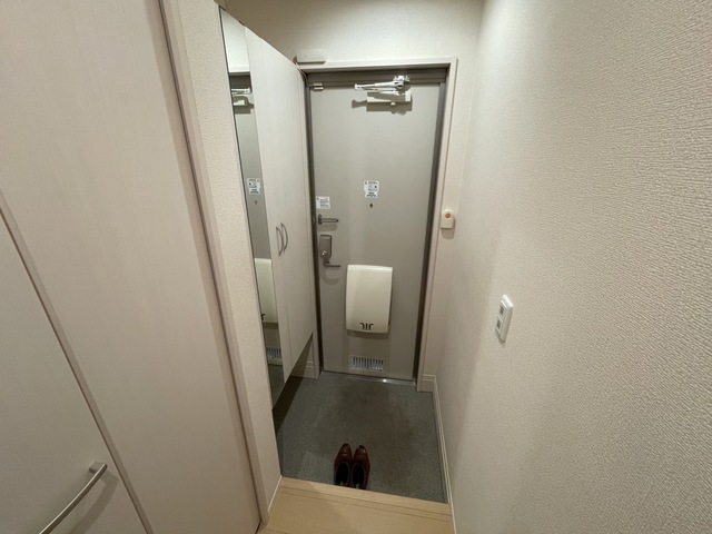 玄関　別部屋参考写真です
