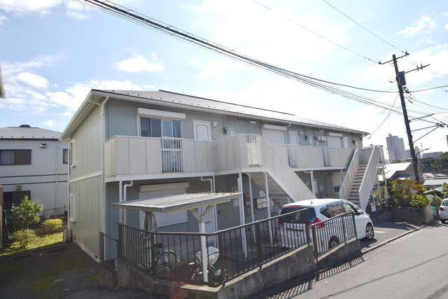 建物外観　～落ち着いた住宅街～