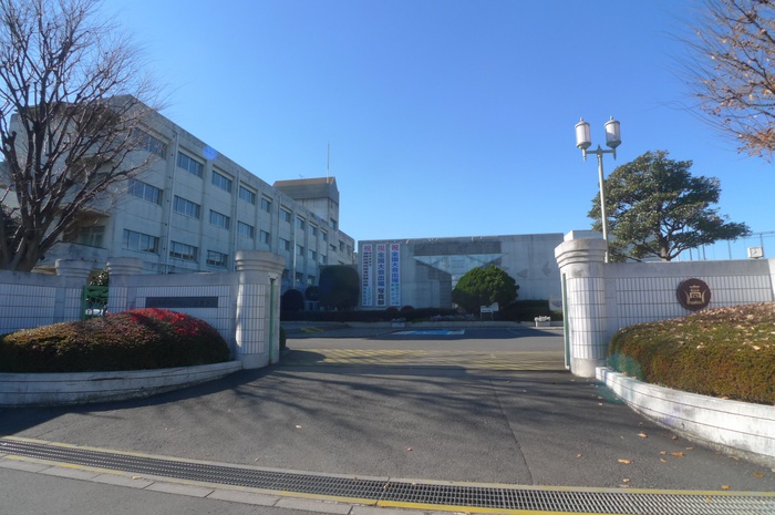高校・高専　県立鳩ヶ谷高校（高校・高専）まで260m