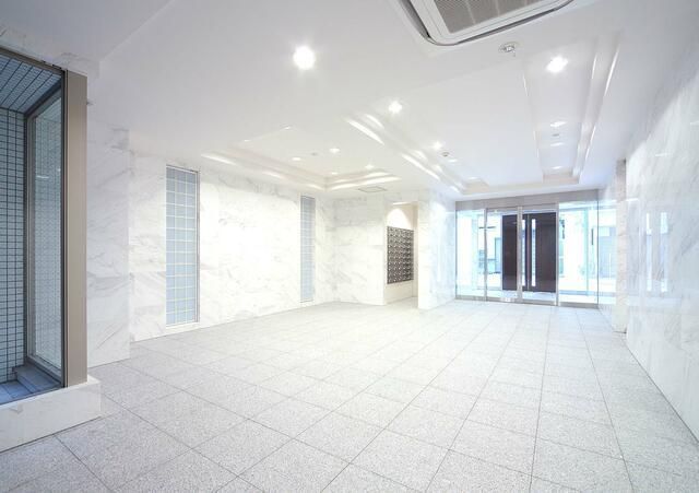 ロビー　建物の内部です
