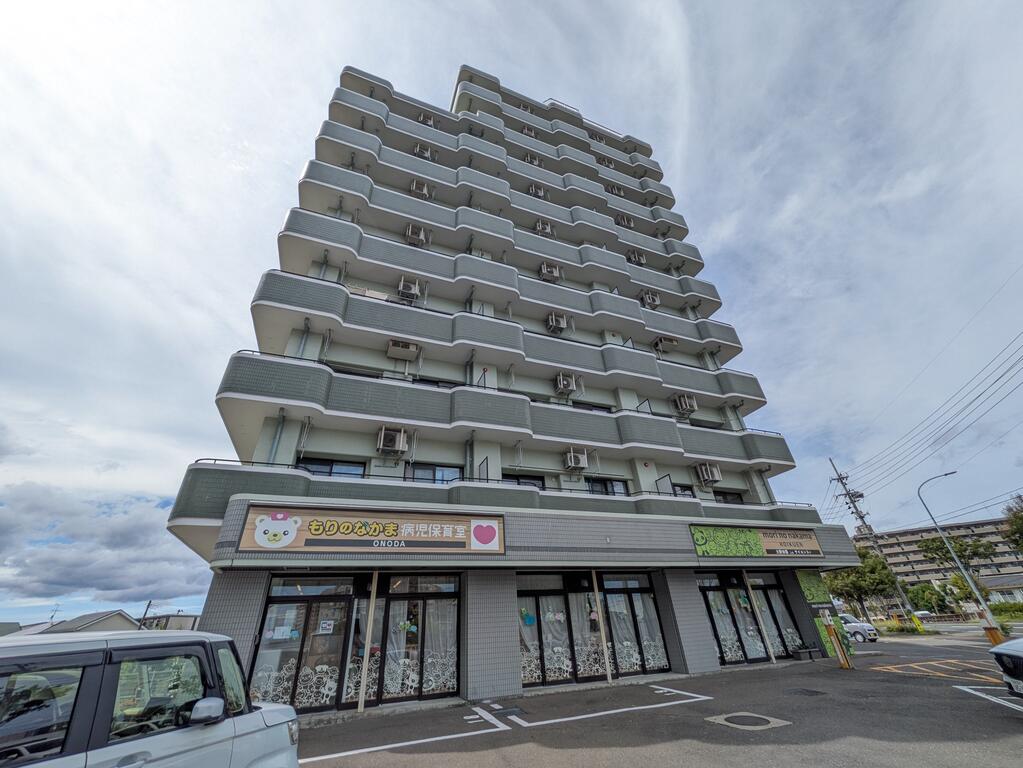 グランヴェルディの外観写真
