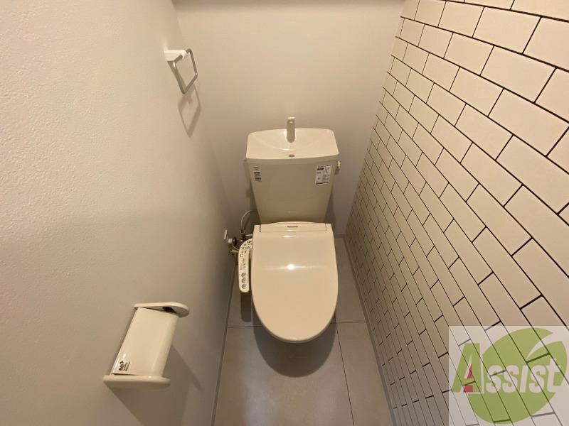 トイレ　こちらはトイレです。清潔感があり、安心して使用できます。