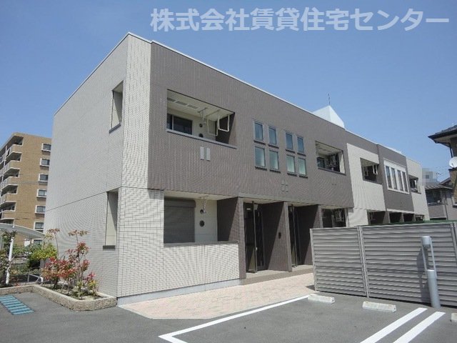 アジャートくろだの外観写真