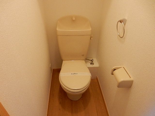 レオパレスOHYATO IIのトイレ写真