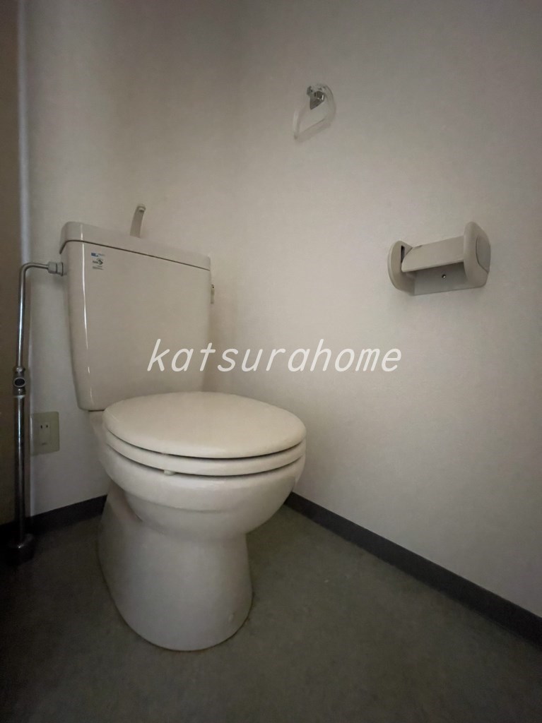 ＪＲ常磐線 柏駅 徒歩4分 10階建 築27年のトイレ写真