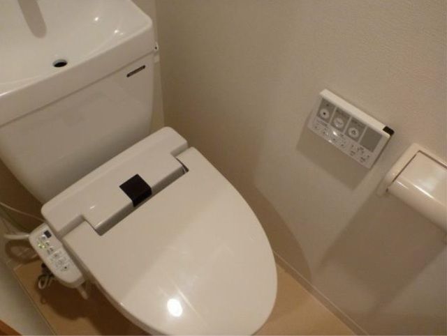 トイレ　※別室参考写真