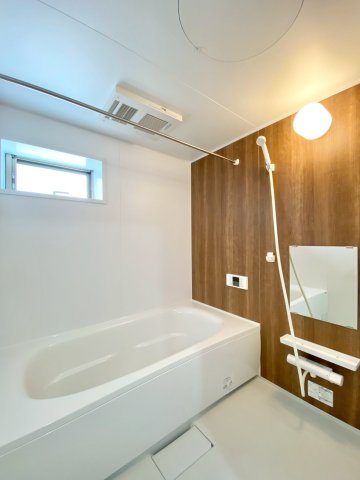 MAISONETTE LAND 栄 Aの風呂写真