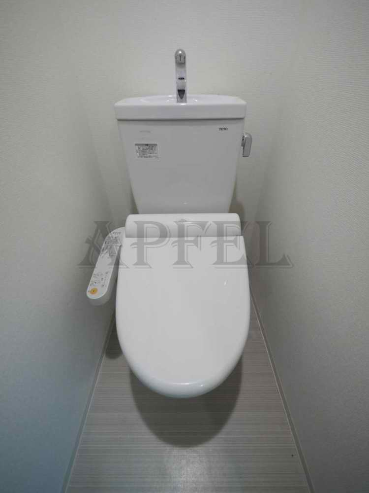 セレニテ本町グランデのトイレ写真