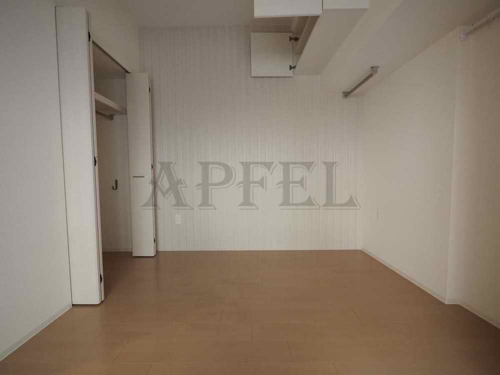 セレニテ本町グランデの内装写真
