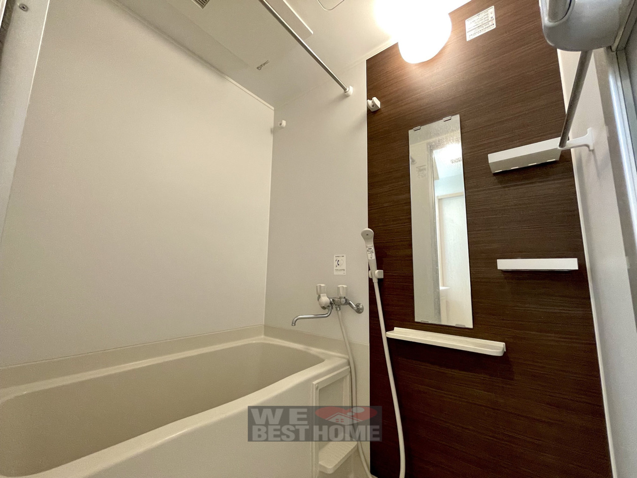 バス・シャワールーム　浴室乾燥付き浴室♪