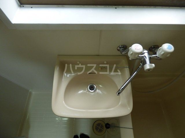 【サンロード新居の洗面設備】