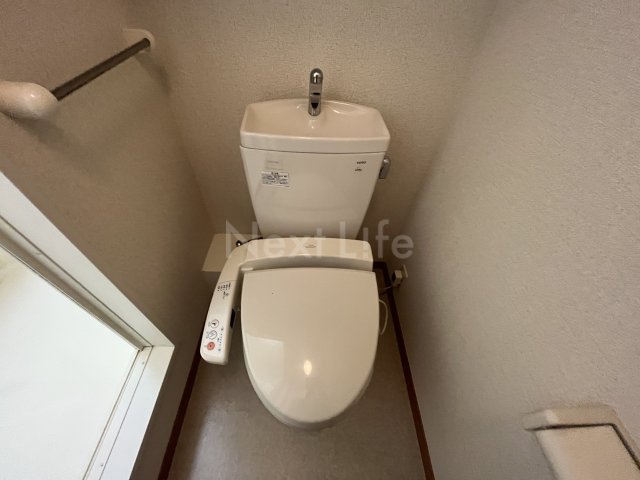 【レオパレスセノーテのトイレ】