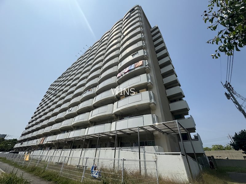 福岡市東区香椎浜のマンションの建物外観