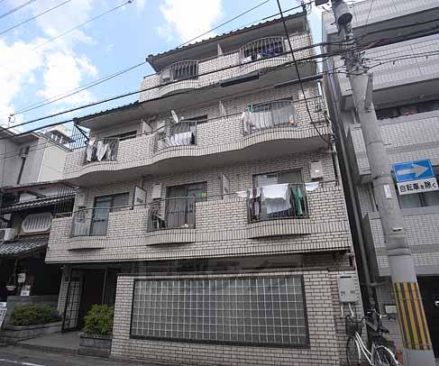 京都市左京区高野泉町のマンションの建物外観