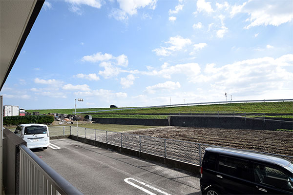 【板野郡藍住町徳命のマンションの眺望】