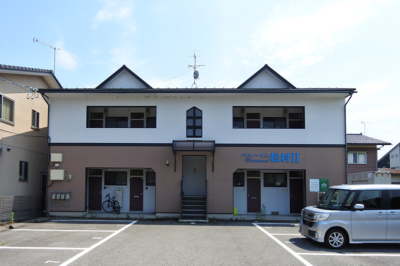 ベルハイム松村IIの外観