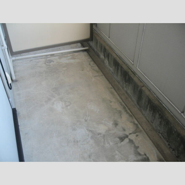 バルコニー　ベランダ