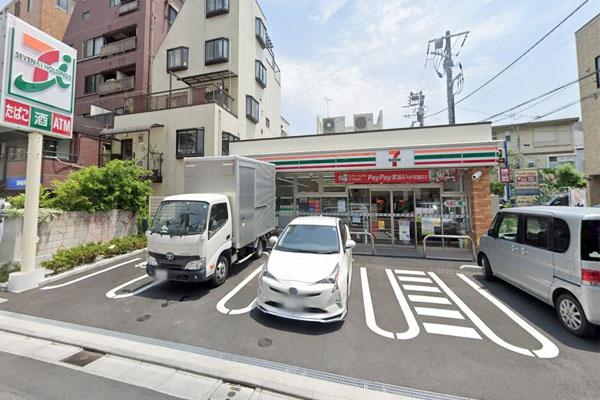 コンビニ　セブンイレブン渋谷鶯谷町店（コンビニ）まで92m