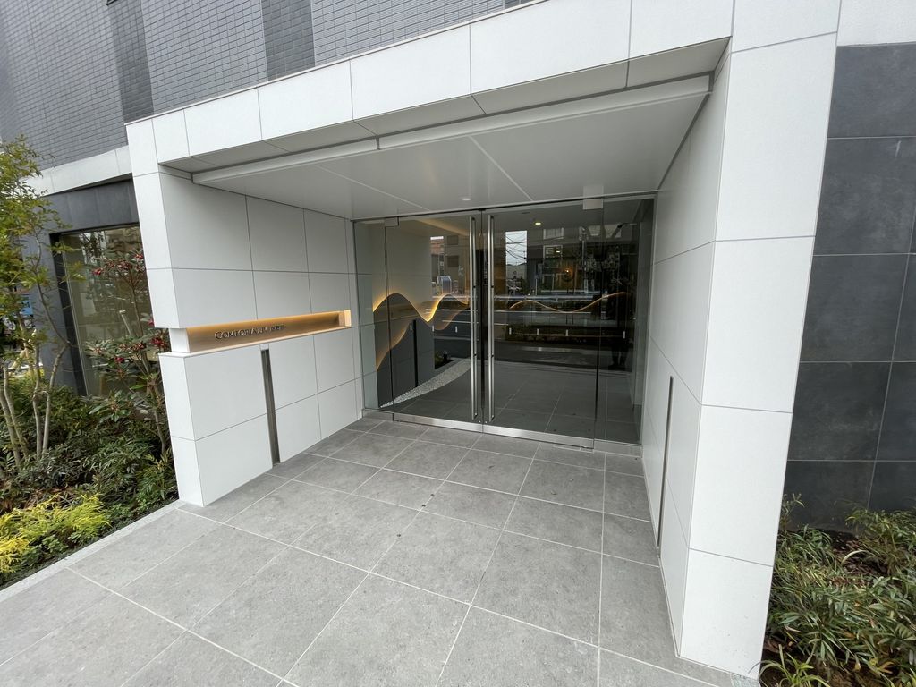 エントランス　エントランス