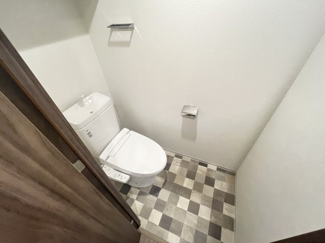 トイレ　参考写真