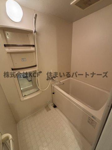 バス・シャワールーム　お風呂で日々の疲れを落としましょう