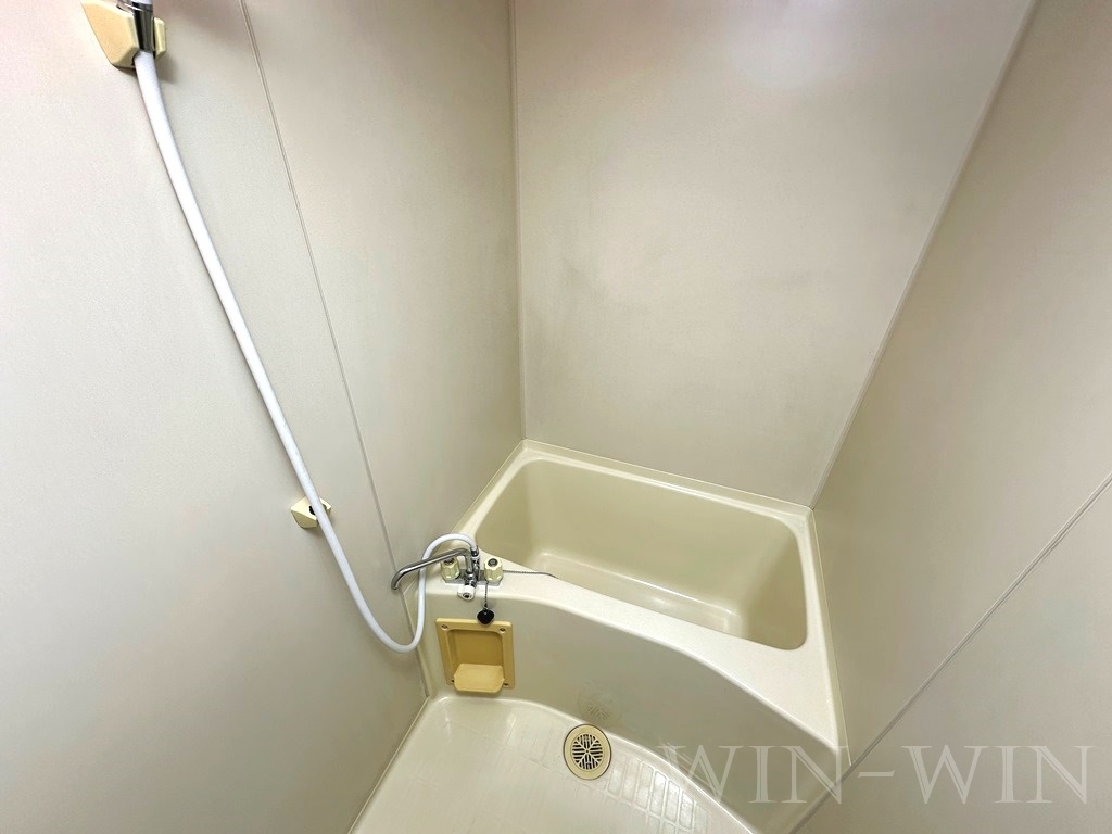 バス・シャワールーム　イメージ（同建物内別部屋の写真です）