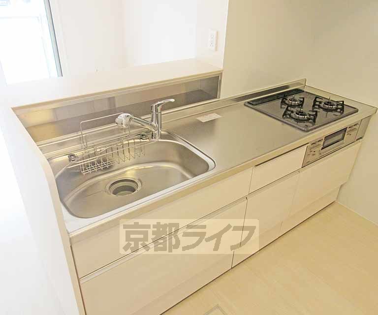 キッチン　広くて使いやすいキッチンです！