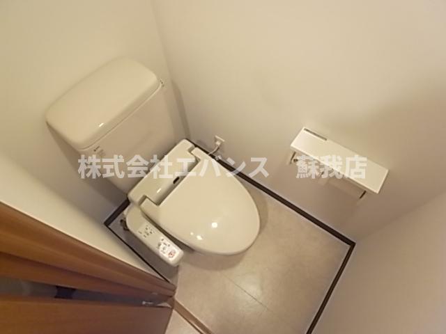 トイレ　落ち着いたトイレです
