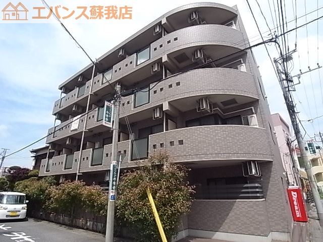 建物外観　落ち着いた雰囲気の外観です