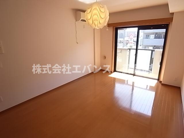 居室・リビング　おしゃれなリビングです