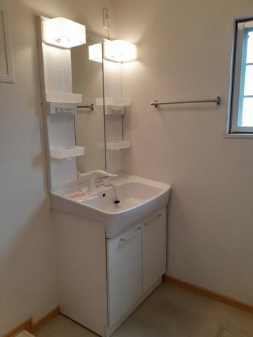 洗面設備　洗面所です