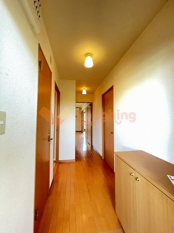 玄関　ゆったりとした玄関です