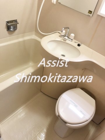 バス・シャワールーム